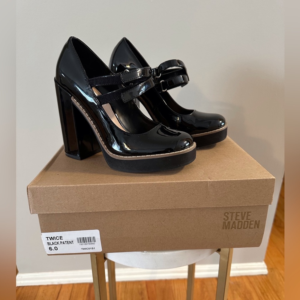 Steve Madden Black Patent Heels